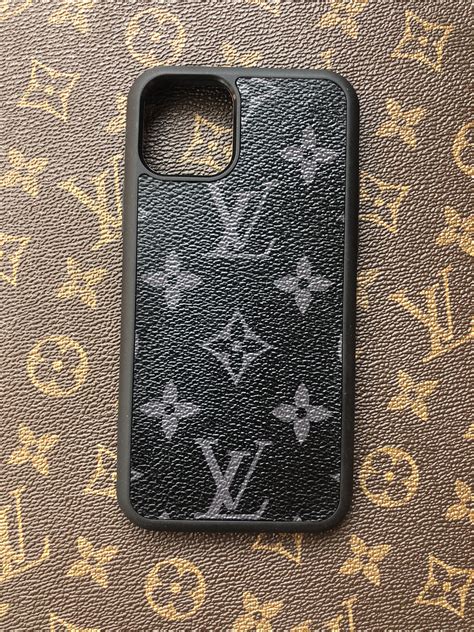 louis vuitton iphone 11 pro case